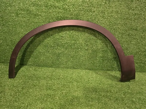 OEM 32409188 Para-lamas dianteiro esquerdo para Volvo XC40 image 2