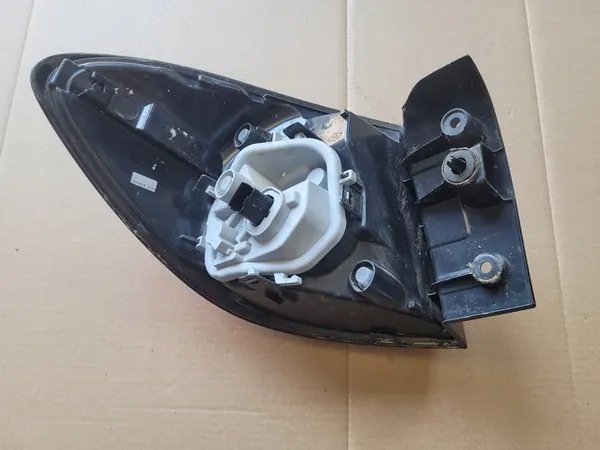 RENAULT CAPTUR I 2013- HÖGER BAKLYKTA 265502731R image 4