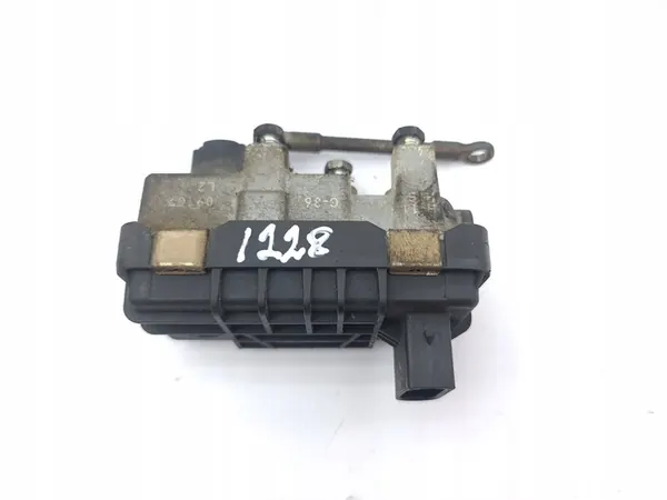 Citroen C-Crosser 2008 Actionneur de turbo image 5