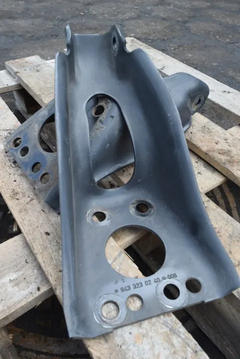 Amortecedor Mercedes-Benz OE 943 323 02 40 image 3