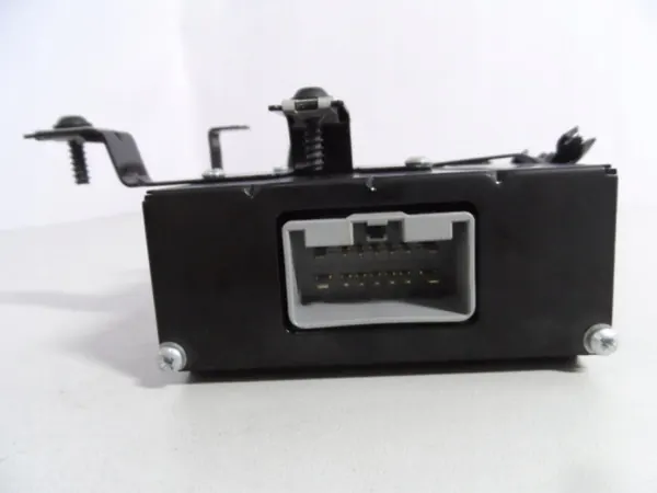 Convertisseur Tension Ford OEM CJ5T-19G317-AD Occasion image 6