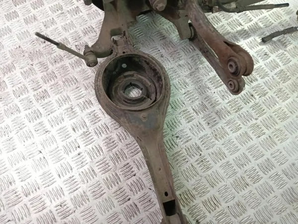 OEM 469209 Bras de Suspension Arrière Gauche Ford Kuga MK2 image 4