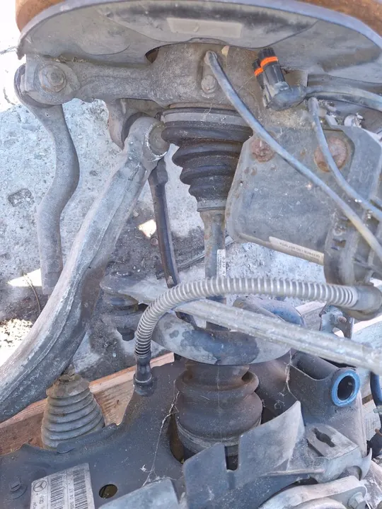 Arbre de transmission avant droit Mercedes E500 W212 CLS500 W218 image 2