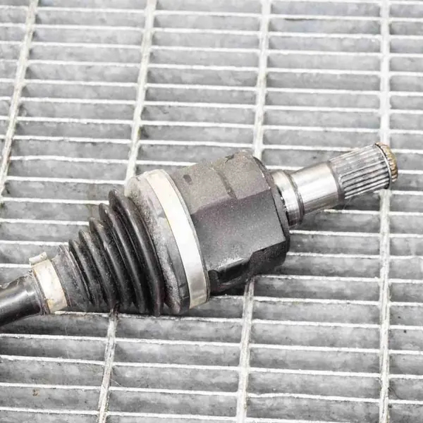 Höger bakaxel KIA SPORTAGE 1.6L diesel 49600D7000 image 3