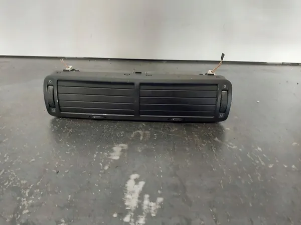 Grelha ventilação central VW Passat B5 Lift OEM 3B0819728D image 2