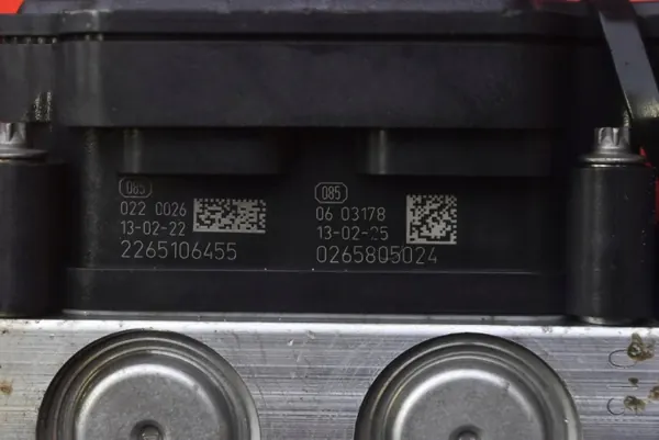 Pompe ABS OEM 51935298 pour Peugeot Boxer 2.2 HDi image 9