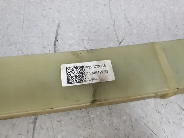 Volvo Achterveringveer OEM P32370038 - Gebruikt image 3