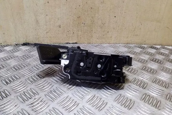 Hintere Linke Türschloss SKODA YETI 5K4839015F image 6