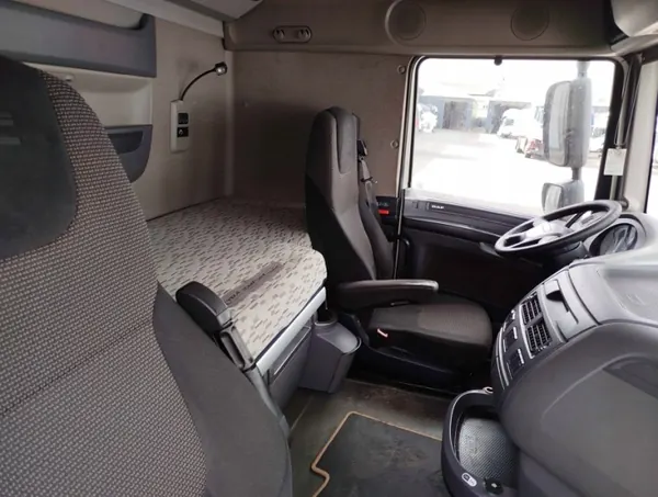 Super Space Cab Cabine DAF XF 106 - OEM KABINA XF 106 image 9