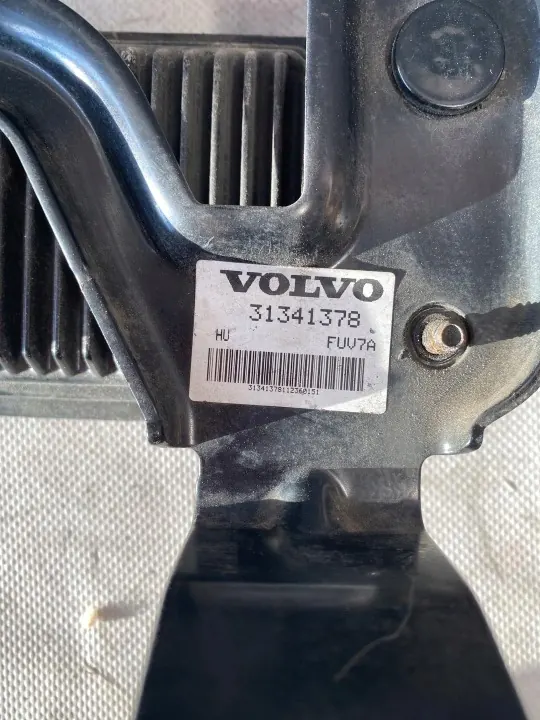 Radar Distronic Volvo XC60 d'occasion OEM AG9N-9G768-BF image 4