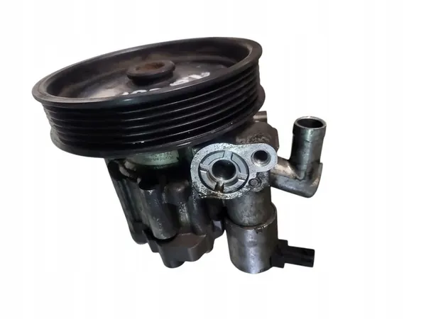 Servostyrningspump Mercedes W204 W207 W212 1.8 CGI A0054668201 image 2