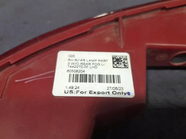 Refletor para-choques traseiro BMW X5 G05 LCI OEM 7442270 image 7