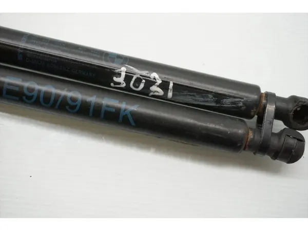 Actuador de capó delantero BMW 3 Series 2007 Estate 7060550 image 2