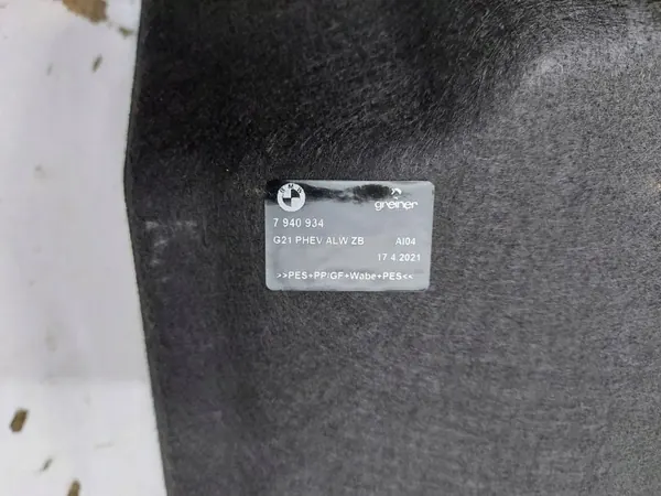 BMW OEM 7940934 tavaratilan matto G21 G20 330e:lle image 3