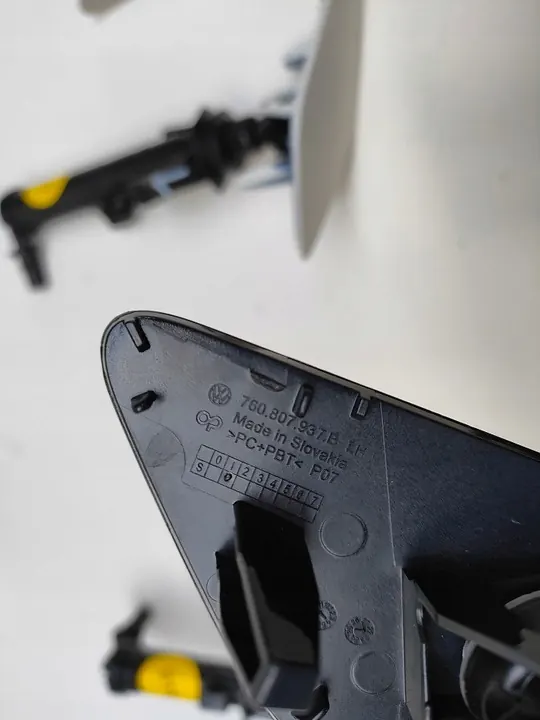 Koplampwaskap 760807937B Touareg III image 3