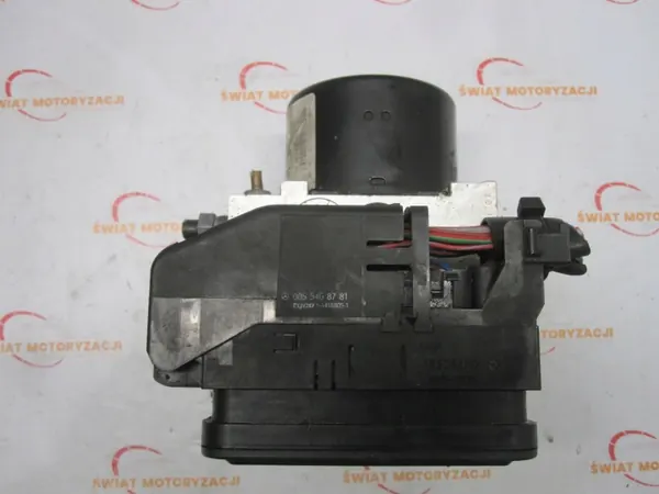 Mercedes ABS-pumppu A2049012400 C-luokka S204/W204 image 5