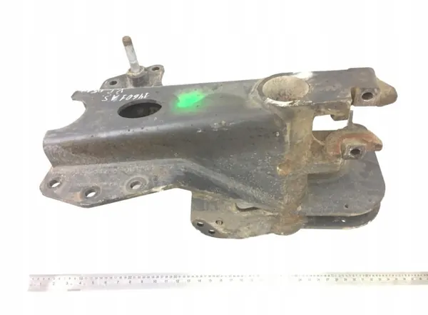 DAF 1613989 Support de ressort à lames avant gauche image 2