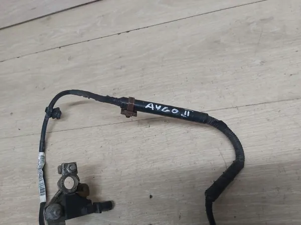 Toyota AYGO II minpool OEM 28850-0Q010 image 3