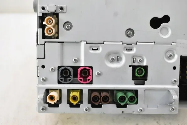 Radio CD Navi OEM A2469006908 para Mercedes CLA C117 image 10