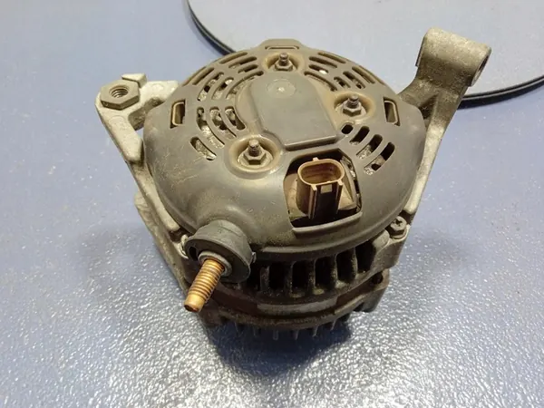 Vaihtovirtageneraattori Jeep Grand Cherokee 56029914AA image 7