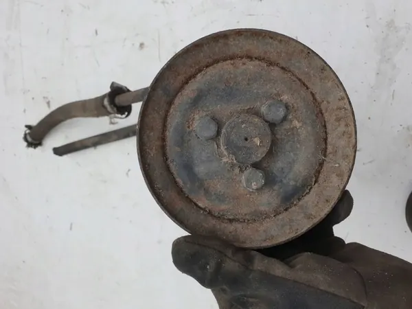 Bomba de direção assistida BMW 5 E28 1987 OEM 7671955144 image 4