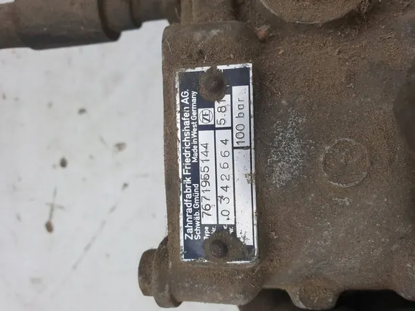 Bomba de direção assistida BMW 5 E28 1987 OEM 7671955144 image 7