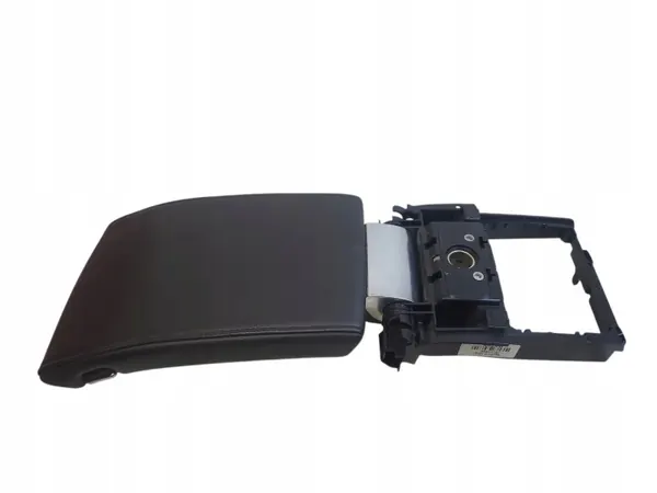 Accoudoir Volvo V70 III OEM 39804761 - Occasion image 2