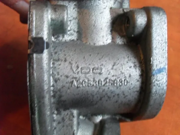 Válvula EGR Suzuki Grand Vitara 1.9 DDIS A2C53025930 image 3