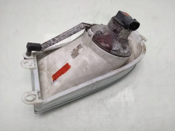 Faro Halógeno Derecho Skoda Octavia II OEM 1Z0941700 image 6