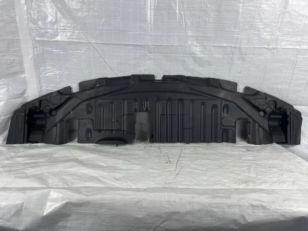 Mercedes CLS 257 OEM A2576824400 Isolamento Acústico image 2