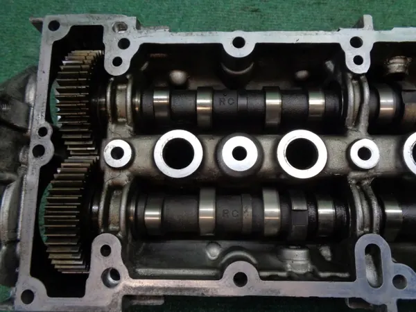 Venttiilikansi OEM 55219639 Fiat 500L 1.3 M-JET image 7