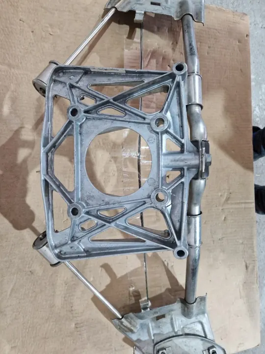 Support de catalyseur OEM 98111112704 Porsche image 4