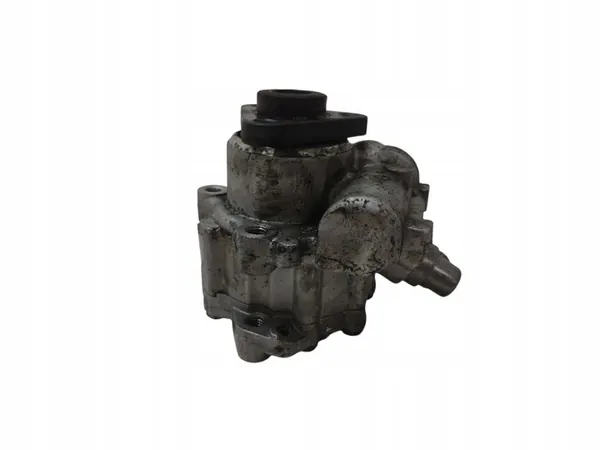 Bomba de direção AUDI A4 B6 1.9 TDI 8D0145156T image 4