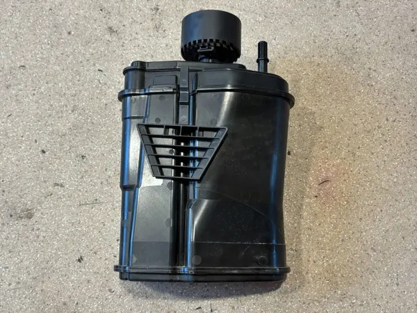 Gebrauchter Kraftstoffdampf-Kohlefilter OEM A2234706500 image 9