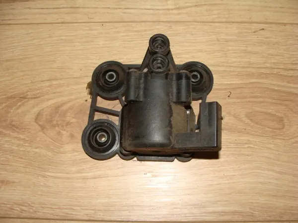 OEM 675447801 Veringsklep voor Range Rover L322 image 2
