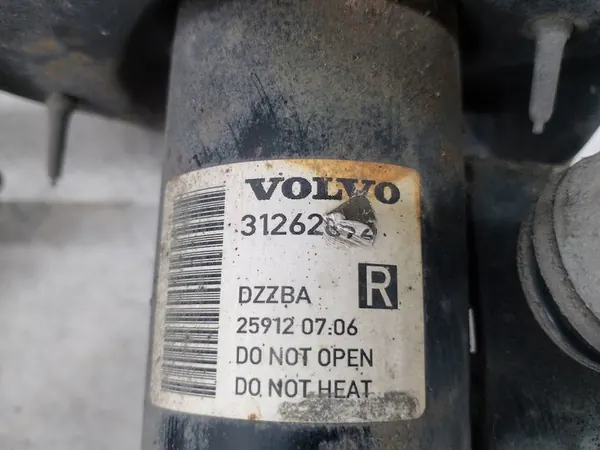 Set Ammortizzatori Anteriori Volvo V60 2.0 D3 image 3