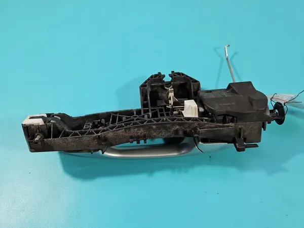 Mercedes Außengriff Links Vorne OEM A2047601534 image 5