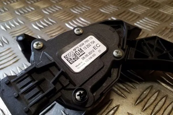 Gaspedal OPEL ASTRA J GTC 1.4L 2012 image 3