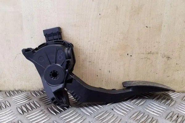 Gaspedal OPEL ASTRA J GTC 1.4L 2012 image 5