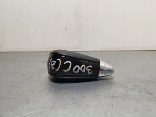 Pommeau de levier OEM FBZ13198 pour Chrysler 300 image 2