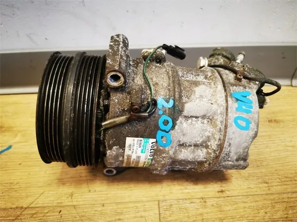 Ilmastointikompressori VOLVO V40 II 2.0D P31292175 image 2