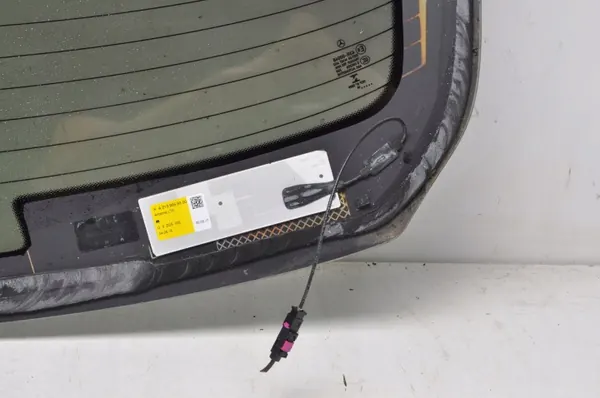 Mercedes E-Class W213 Rear Window OEM A2139059500 image 5