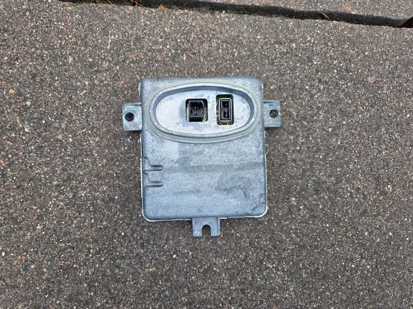 Xenon Converter Mitsubishi Electric 6948180 W3T13271 image 2