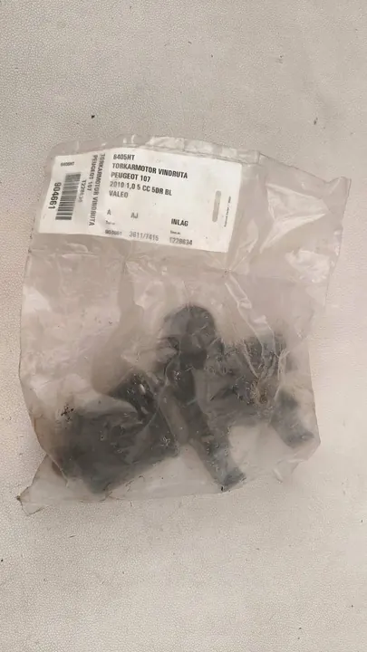 Tuulilasinpyyhkijän moottori Peugeot 107 6405HT image 2