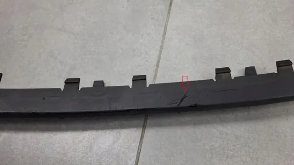 Spoiler OEM 3AA805903A Para-choques Dianteiro VW Passat B7 image 5