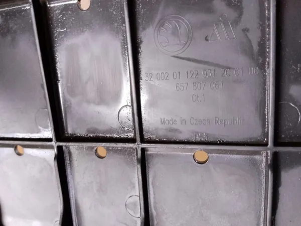 SKODA SCALA Stötfångarskydd 657807061 image 6