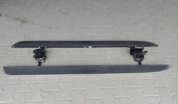 Jaguar F-Pace X761 Seitenschweller - OEM-Set image 2