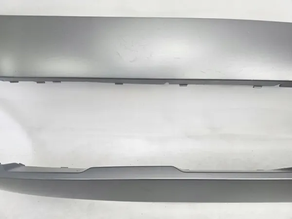 BMW OEM 8069487 Frontstoßstangenleiste - Gebraucht image 3