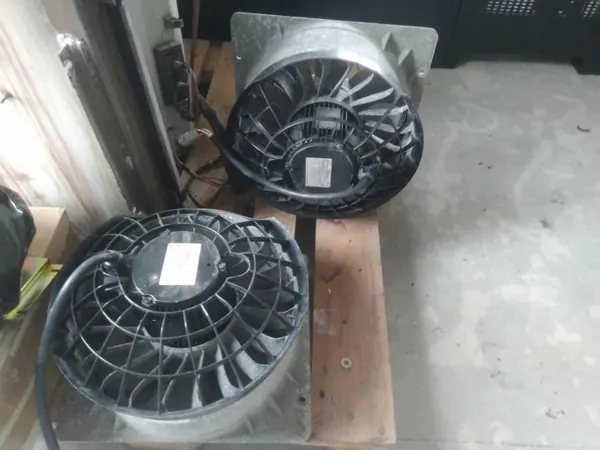 Carrier Vector Lüfterturbine OEM 00978uy - Gebraucht image 3