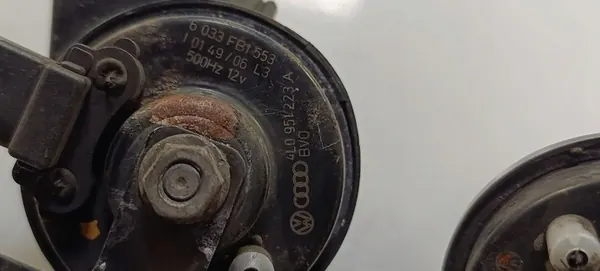 AUDI Q7 4L CLAXON ESQUERDO 4L0951221A image 5